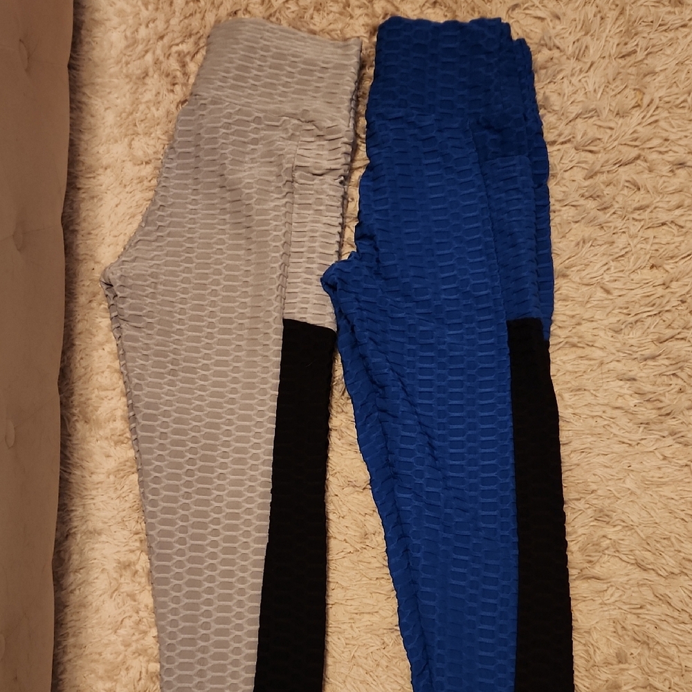 Womens Textured Leggings - Gray and Blue